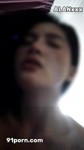 迈开腿尝尝你的小草莓什么意思