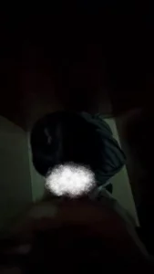 母狗等不及了只能在公厕先干她一炮