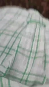在小树林把老婆操的尿了一地