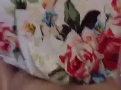 女人最喜欢的姿势---骑马式，高潮一波接一波！骚女人穿